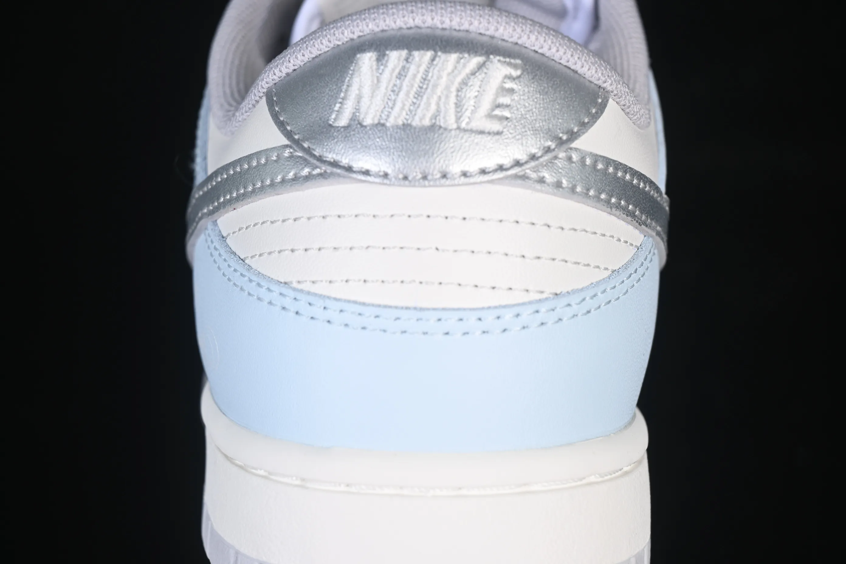 All categories Nk SB Dunk Series Nk SB Dunk Low High-end customized low-top sneakers Nike SB Dunk Low "Just Do It" Anniversary high-end customized low-top casual sneakers GG0508-036